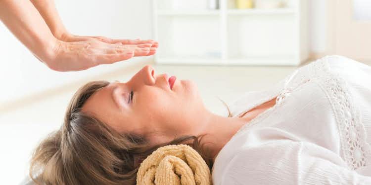 60 Minute Reiki Treatment Package