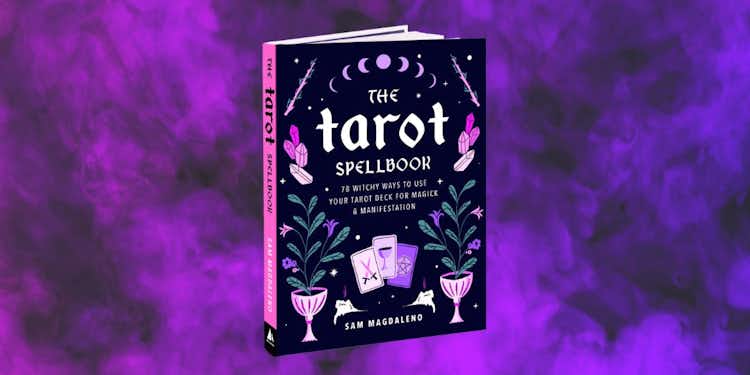 Buy The Tarot Spellbook!🌟