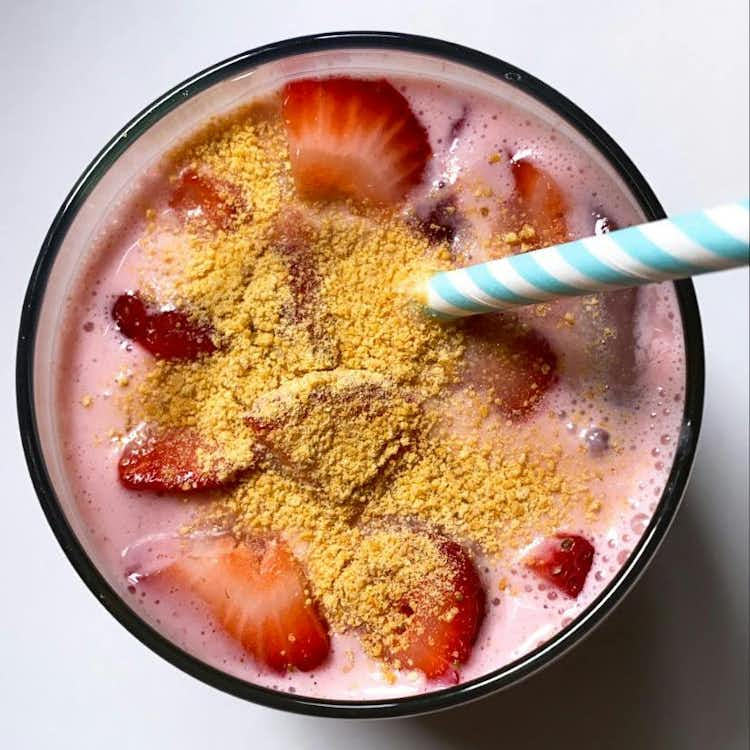 Strawberry Cheesecake Smoothie