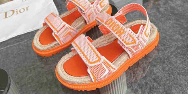 D!or orange sandal 