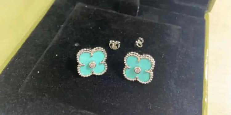 Blue Van Cleef & Arpels Earrings