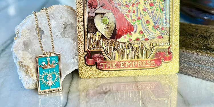 Dainty 'The Empress' Tarot Card Necklace | Major Arcana