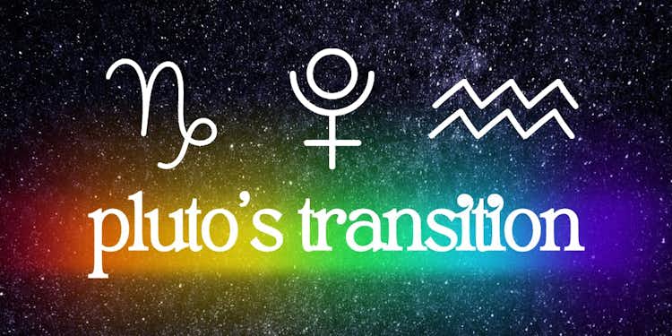 Pluto's Transition between Capricorn and Aquarius