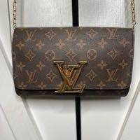 LV Vintage Chain Crossbody