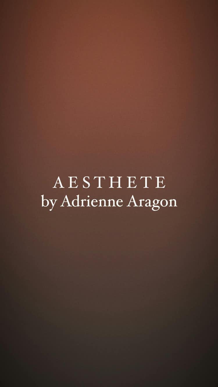 www.AdrienneAragon.com