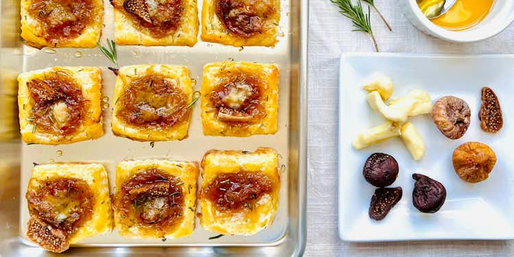 COLLAB: Caramelized Onion Tarts with Figs & Brie