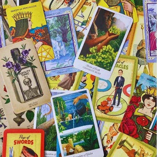 Unraveling The Tarot Court
